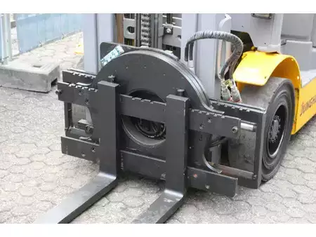 Empilhador a gás - Jungheinrich TFG 425 (10)