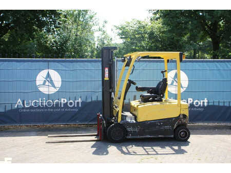 Eléctrico - 4 rodas 2014  Hyster J1.6XN LUB (1)