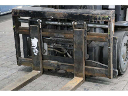 Eléctrico - 4 rodas 2015  Crown FC4525-2.0 (11)