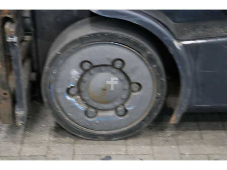 Eléctrico - 4 rodas 2015  Crown FC4525-2.0 (14)