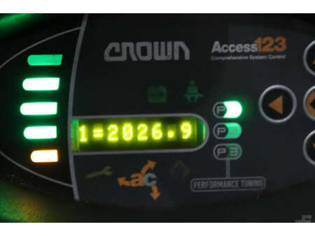 Eléctrico - 4 rodas 2015  Crown FC4525-2.0 (29)