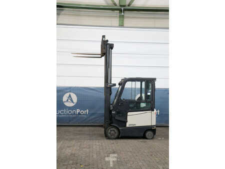 Eléctrico - 4 rodas 2015  Crown FC4525-2.0 (40)