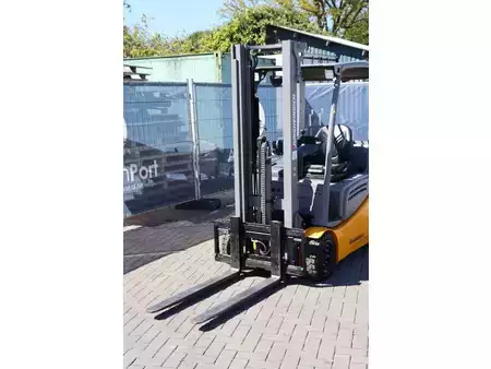 El Truck - 4-hjul 2025  Jungheinrich EFG 316k (10)