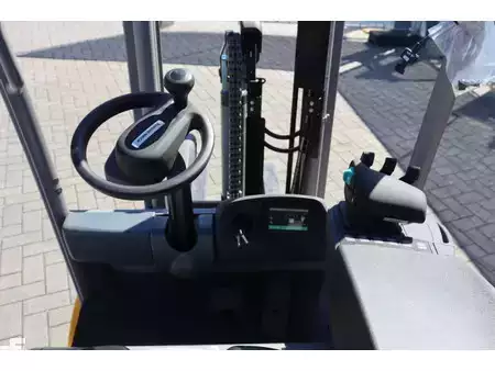 El Truck - 4-hjul 2025  Jungheinrich EFG 316k (32)