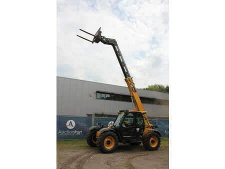 Sollevatori telescopici rigidi 2019  CAT Lift Trucks TH357D (29)