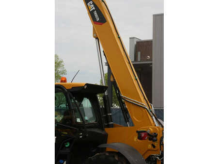 Sollevatori telescopici rigidi 2019  CAT Lift Trucks TH357D (32)