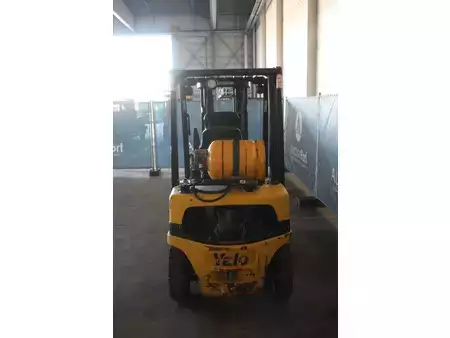 LPG heftrucks 2017  Yale GLP25VX (4)