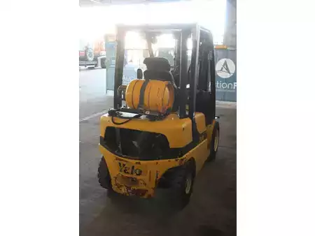 LPG heftrucks 2017  Yale GLP25VX (5)