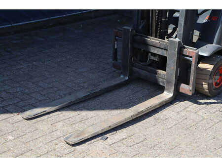 Elektryczne 4-kołowe 2020  Linde E16L-02 (10)