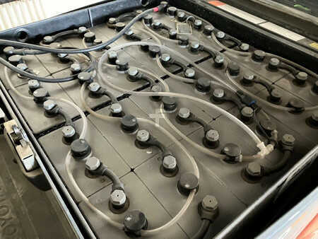 Sähkö - 4 pyör 2017  Toyota 8FBE16T (12)