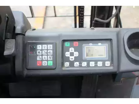 Elektro čtyřkolový VZV 2016  Toyota 8FBE15T (26)