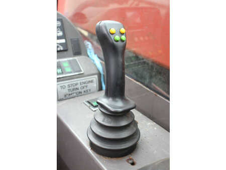 Teleskopstapler-Starr 2006  Manitou MLT 627 T (30)