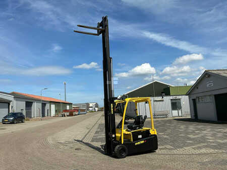 Elektro 4 Rad 2020  Hyster J1.8XNT LWB (16)