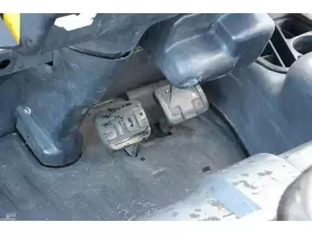 Carrelli elettrici 4 ruote 2004  Linde E20P-02 (20)