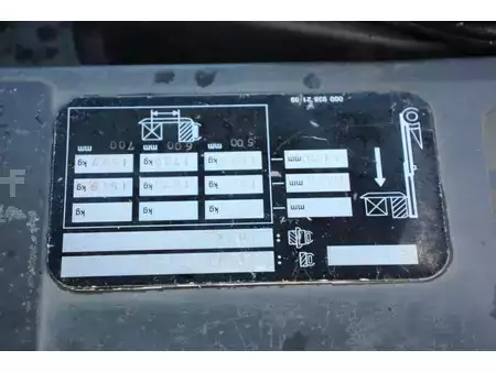 Carrelli elettrici 4 ruote 2004  Linde E20P-02 (23)