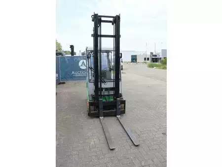 Elektrisk- 4 hjul 2017  Cesab B420 (7)