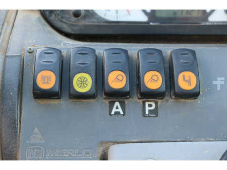 Manipulador fijo 2009  Merlo P32.6PLUS (37)