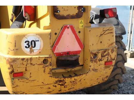 Sollevatori telescopici rigidi 2010  CAT Lift Trucks TH514 (19)