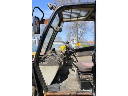 Sollevatori telescopici rigidi 2010  CAT Lift Trucks TH514 (20)