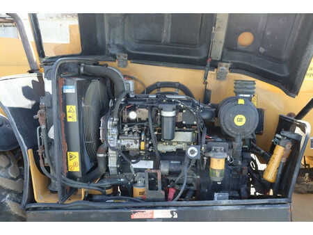 Sollevatori telescopici rigidi 2010  CAT Lift Trucks TH514 (27)