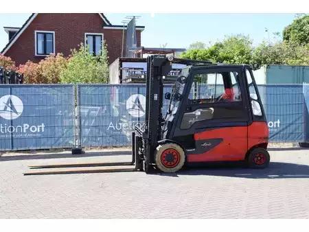 Chariots électriques à 4 roues 2018  Linde E50HL-01/600 (1)