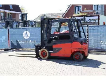 Chariots électriques à 4 roues 2018  Linde E50HL-01/600 (4)
