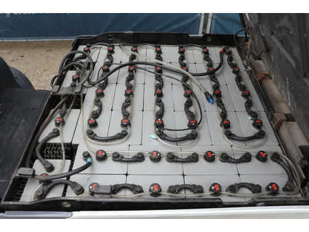 Elektro 4 Rad 2011  TCM 35 FB-7S (19)
