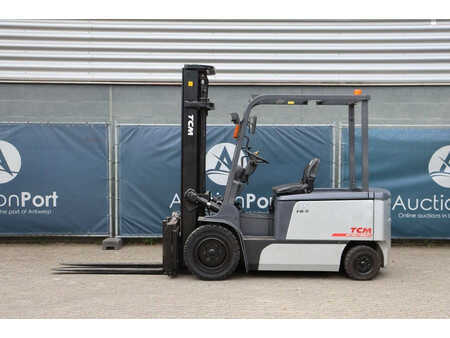 Elektro 4 Rad 2011  TCM 35 FB-7S (2)