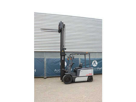 Elektro 4 Rad 2011  TCM 35 FB-7S (20)