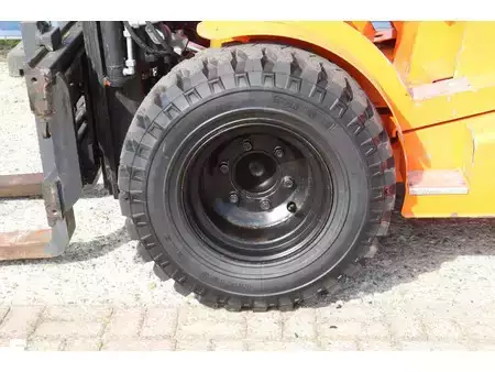 Terrenggående gaffeltruck 2012  Mast Explorer H30DSI 2WD (14)