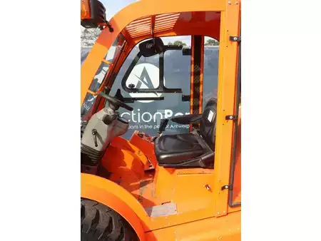 Terrenggående gaffeltruck 2012  Mast Explorer H30DSI 2WD (23)