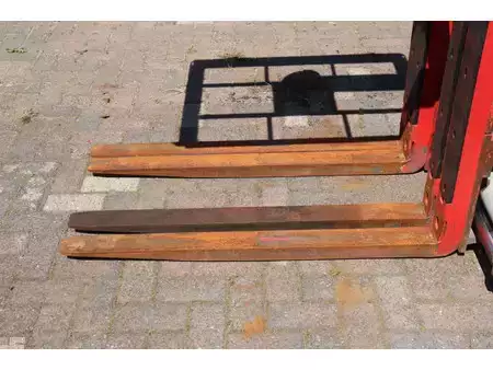 Gázüzemű targoncák 2019  Linde H40T-02 (12)