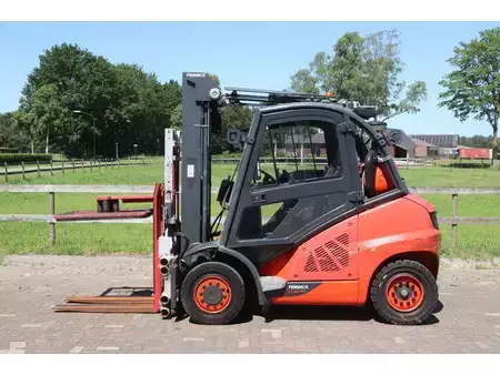 Gázüzemű targoncák 2019  Linde H40T-02 (2)
