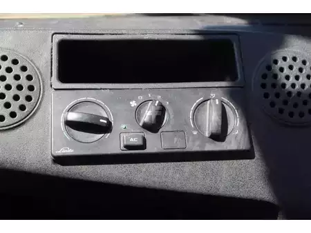 Gázüzemű targoncák 2019  Linde H40T-02 (29)