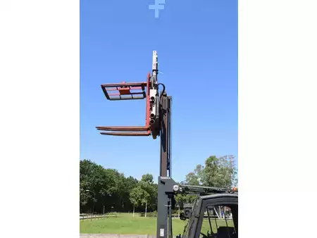 Gázüzemű targoncák 2019  Linde H40T-02 (40)