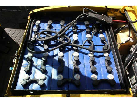 Eléctrico - 4 rodas 2017  Hyster J2.0XN LWB (19)