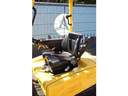 Eléctrico - 4 rodas 2017  Hyster J2.0XN LWB (24)