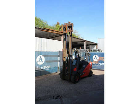 Dieselový VZV 2018  Linde H35D-02 (30)
