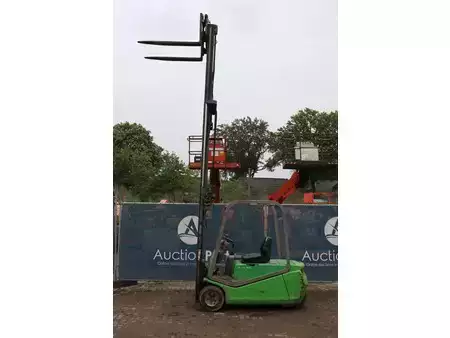 Elektro 4 Rad 2000  Cesab Blitz 320 (34)