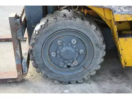 Diesel truck - Komatsu  (11)