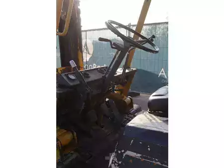 Diesel truck - Komatsu  (19)