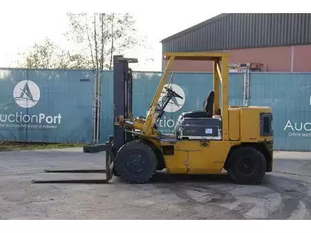 Diesel truck - Komatsu  (2)