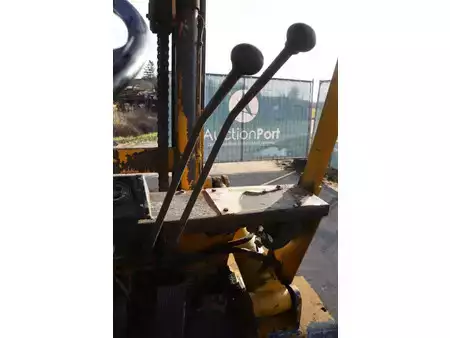 Diesel truck - Komatsu  (24)