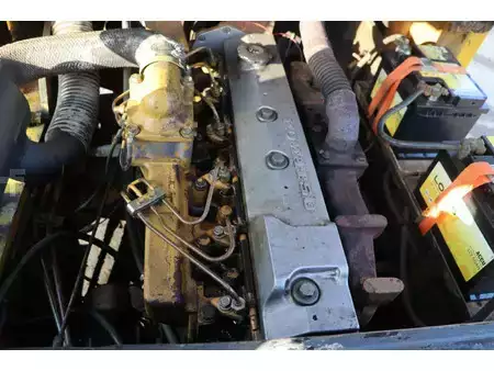 Diesel truck - Komatsu  (26)