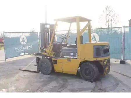 Diesel truck - Komatsu  (3)