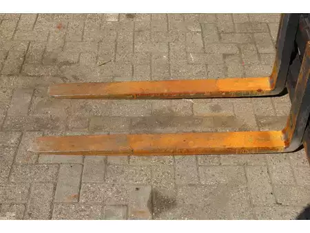 Carrelli elettrici 4 ruote 2018  Linde E20 (12)