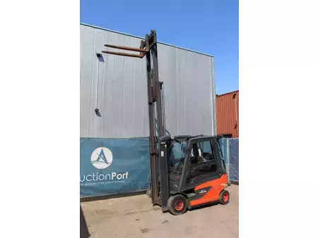 Carrelli elettrici 4 ruote 2018  Linde E20 (25)