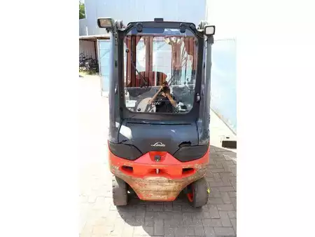 Carrelli elettrici 4 ruote 2018  Linde E20 (4)