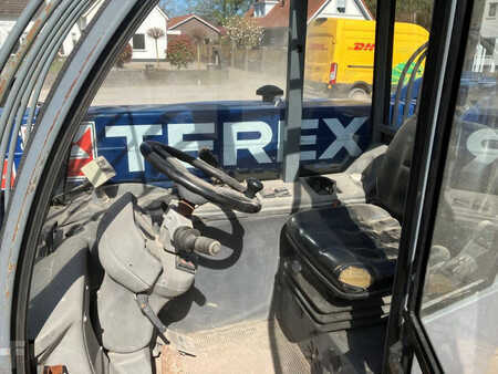 Chariots téléscopiques fixes 2004  Terex Telelift 2506 (13)