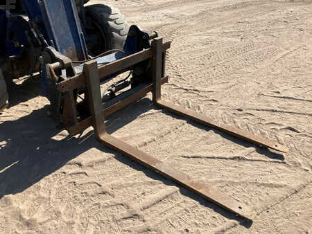 Chariots téléscopiques fixes 2004  Terex Telelift 2506 (7)